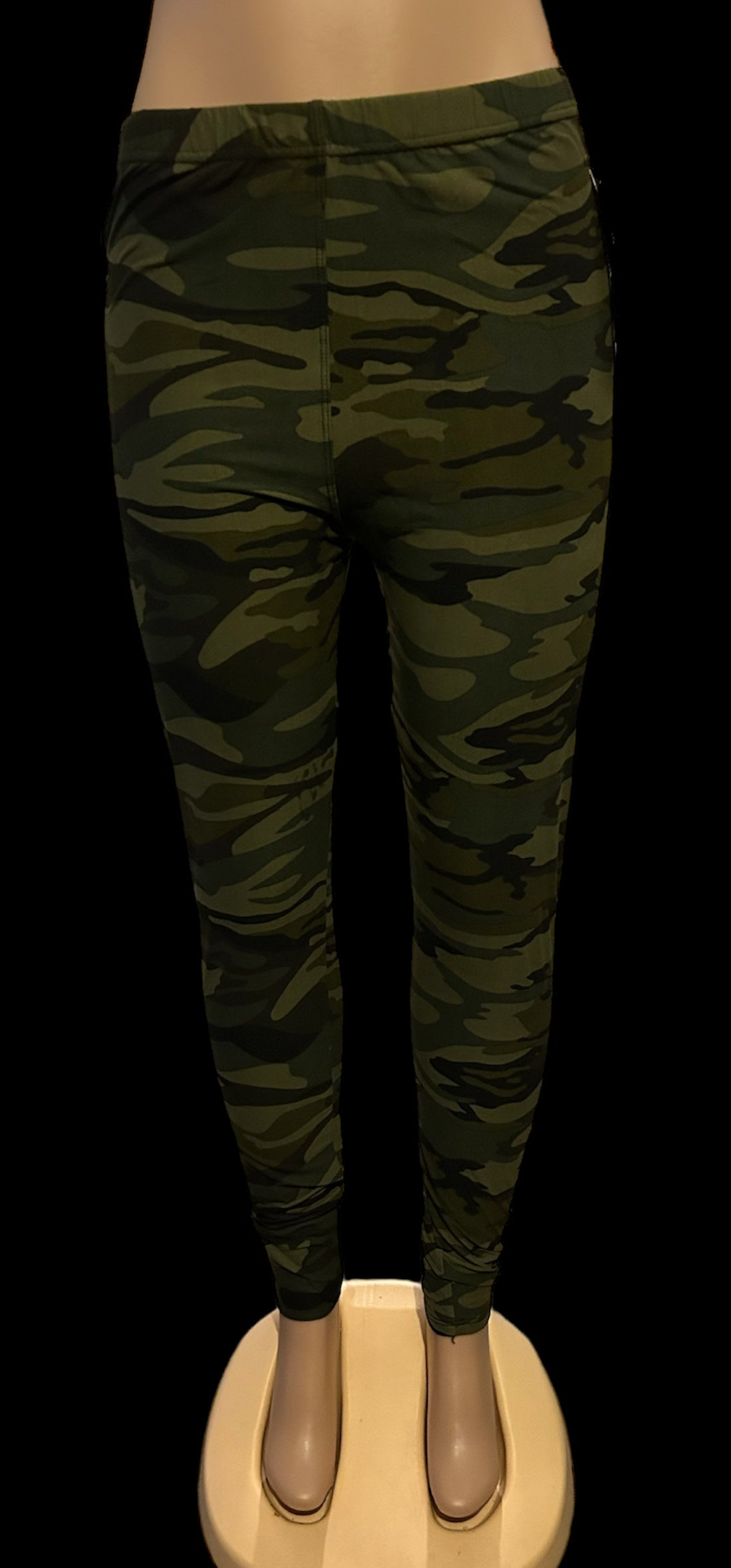 Plus Size Camo Leggings