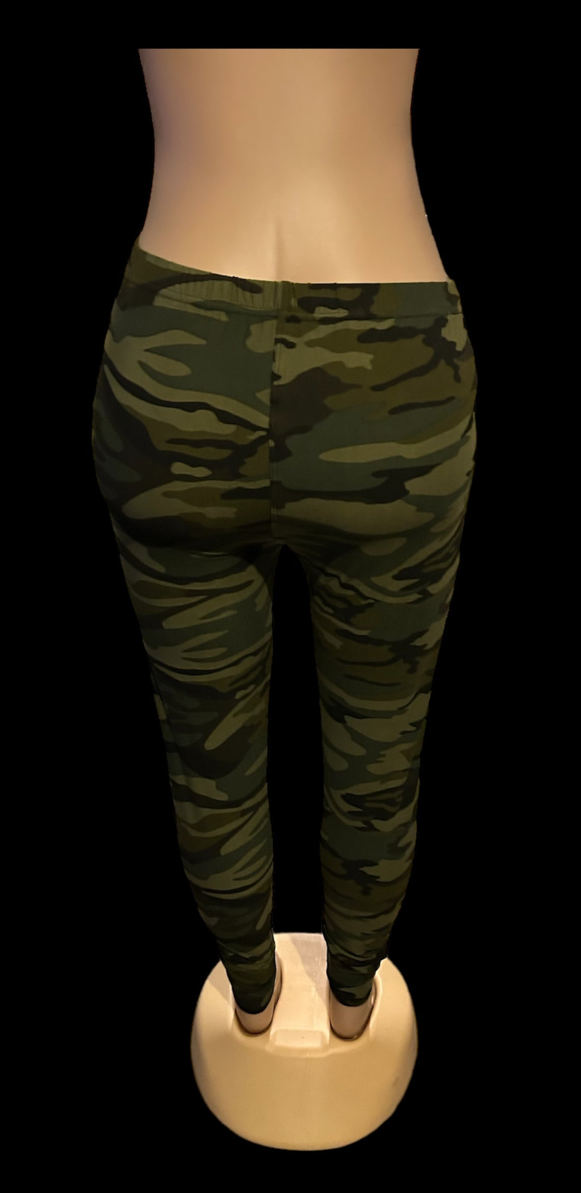 Plus Size Camo Leggings